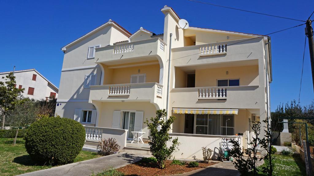 Sukošan Apartments Sandra מראה חיצוני תמונה